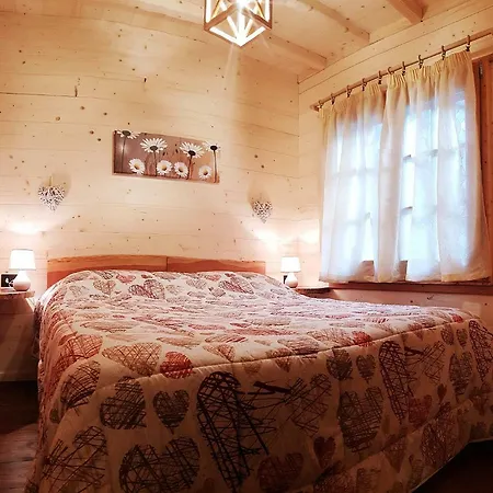 B&B Chalet Il Picchio Varzo Exterior photo